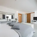 Aurel Hotel