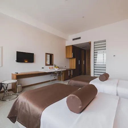 Aurel 4* Podgorica