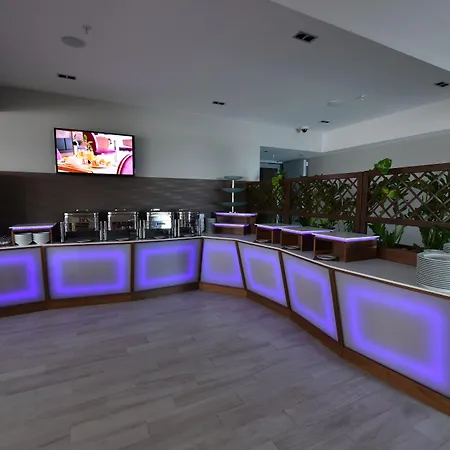 Hotel Aurel
