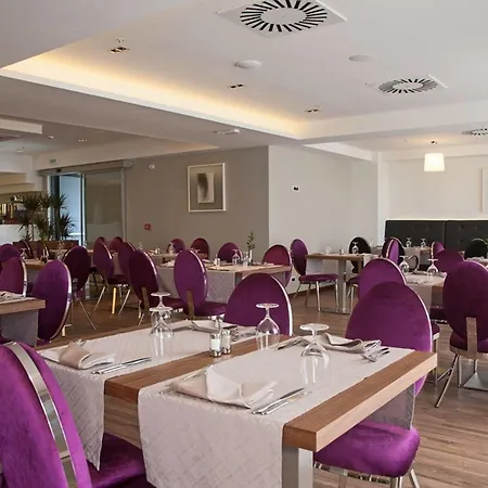 Hotel Aurel 4*