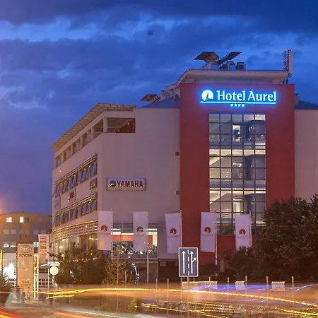 Aurel Hotel 4*