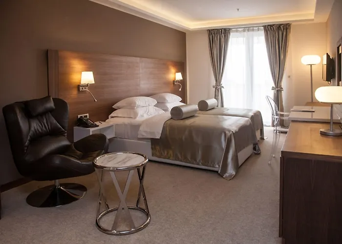 Aurel 4* Podgorica